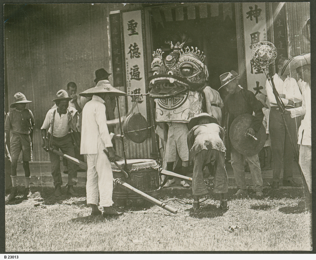 Chinese festival, Darwin [B 23013] • Photograph